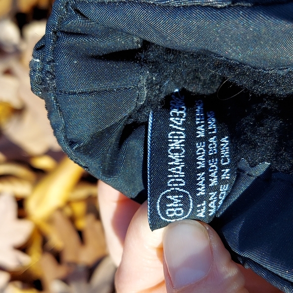 Totes Black Size 8 Thermolite waterproof winter boots - Picture 8 of 9